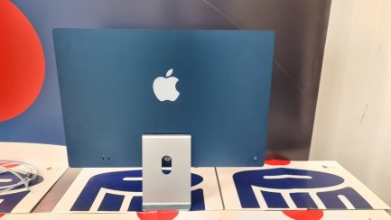 Zdjęcie przedmiotu: Apple iMac 24 "desktop computer with Retina 4.5K screen, 8-core Apple M1 processor with 7-core graphics, 256 GB disk, Magic Trackpad - blue manufacturer code MJV93ZE / A / MT