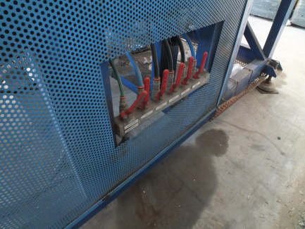 Zdjęcie przedmiotu: GENERAL PLASTICS GB-P50T GB-P50T pneumatic bottler