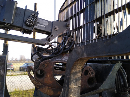 Zdjęcie przedmiotu: PONSSE WISENT forwarder with PONSSE K70 + S crane