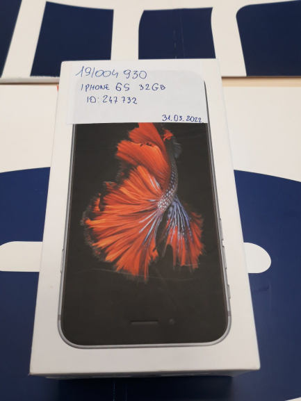 Zdjęcie przedmiotu: Smartfon Apple iPhone 6S 32GB gwiezdna szarość kod prod. MN0W2PM-A