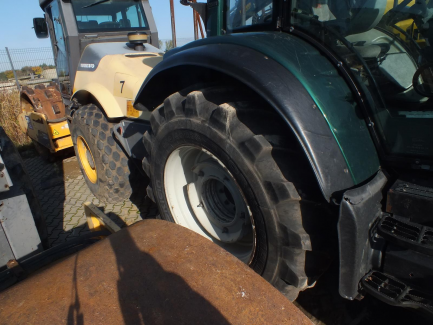 Zdjęcie przedmiotu: VALTRA T213 VERSU agricultural tractor