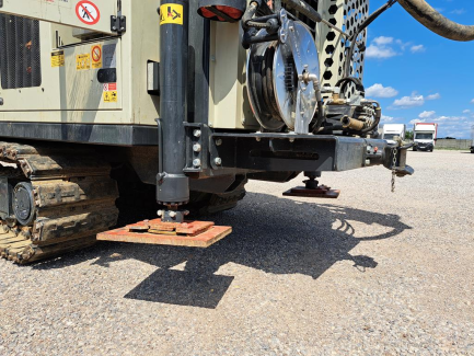 Zdjęcie przedmiotu: COMACCHIO GEO 601 Hydraulic Multi-Purpose Drilling Rig