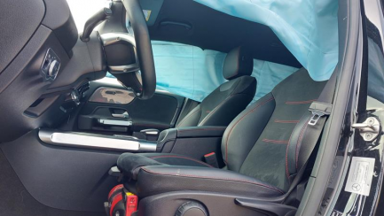 Zdjęcie przedmiotu: Mercedes-benz GLB 200 E6d X247 7G-DCT