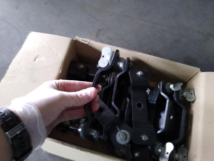 Zdjęcie przedmiotu: Multimedia equipment (projectors, lenses)