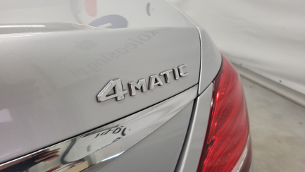 Zdjęcie przedmiotu: Mercedes-benz E 220 d 4-Matic 9G-TRONIC
