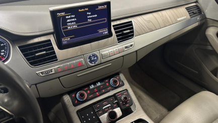 Zdjęcie przedmiotu: Audi A8 Quattro 3.0 TDi DPF E6 4H Tiptronic