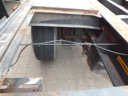 Zdjęcie przedmiotu: Box and curtain trailer with central axles WIELTON PC2