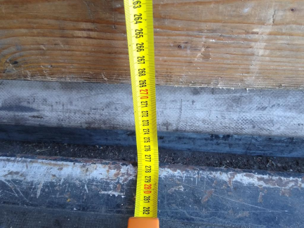 Zdjęcie przedmiotu: K&auml;ssbohrer Maxima Тентований (&laquo;фіранка&raquo;)