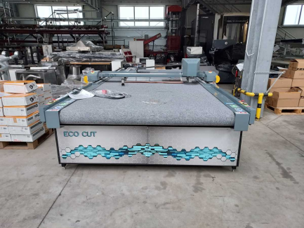 Zdjęcie przedmiotu: St&oacute;ł do rozkroju tkanin typu KATER D&D System L.Domino R.Dziadura sp.j INVENT TC3S-25-KPL