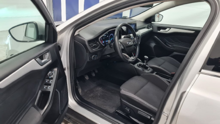 Zdjęcie przedmiotu: Ford Focus 1.0 EcoBoost Connected