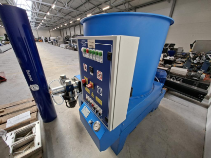 Zdjęcie przedmiotu: Brykieciarka hydrauliczna POR OSCAR 9,3 kW