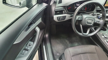 Zdjęcie przedmiotu: Audi A4 AVANT 2.0 TDI Quattro S tronic