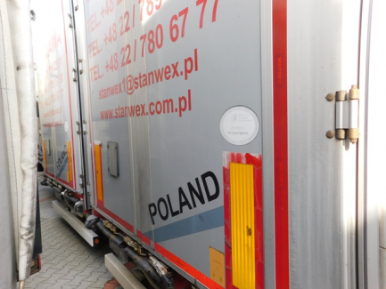 Zdjęcie przedmiotu: WIELTON NS3K Curtain trailer