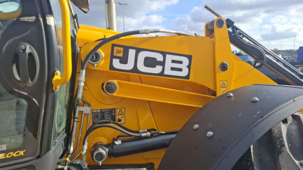 Zdjęcie przedmiotu: Екскаватор-навантажувач JCB 4CX