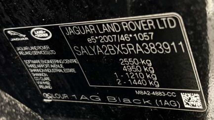 Zdjęcie przedmiotu: Land Rover Range Rover Velar 2.0 Si4 S