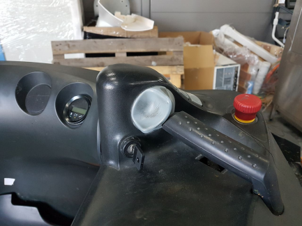 Zdjęcie przedmiotu: W&oacute;zek niskiego podnoszenia STILL SU 20