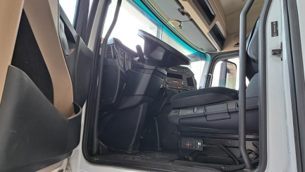 Zdjęcie przedmiotu: Mercedes-Benz Actros E6 18.0t