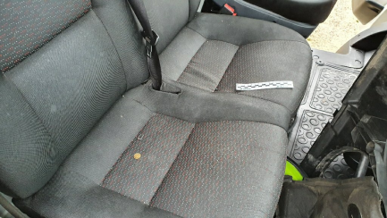 Zdjęcie przedmiotu: PEUGEOT/APD LUBOS BOXER/AL 435 BlueHDi Euro 6 1997ccm - 163HP 3,5t 16-19