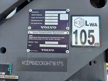 Zdjęcie przedmiotu: VOLVO P6820C asphalt paver