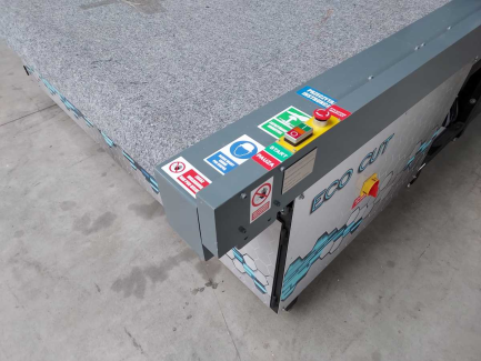 Zdjęcie przedmiotu: St&oacute;ł do rozkroju tkanin typu KATER D&D System L.Domino R.Dziadura sp.j INVENT TC3S-25-KPL