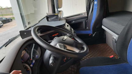 Zdjęcie przedmiotu: DAF XF 480 E6 21.0t FT Space Cab Low Deck