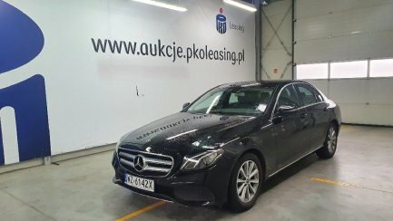 Zdjęcie przedmiotu: Mercedes-benz E 200 Sedan / Limousine