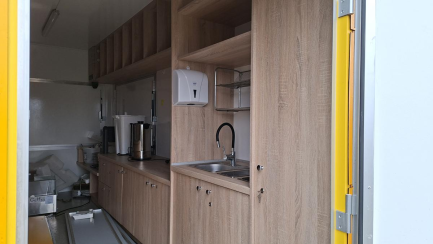 Zdjęcie przedmiotu: PRZYCZEPA GASTRONOMICZNA ZP TRAILERS ZP352