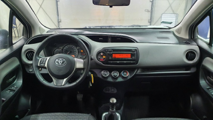 Zdjęcie przedmiotu: Toyota Yaris 1.33 Active EU6