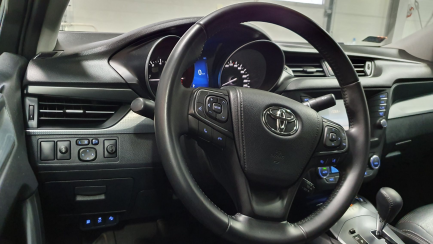 Zdjęcie przedmiotu: Toyota Avensis sedan