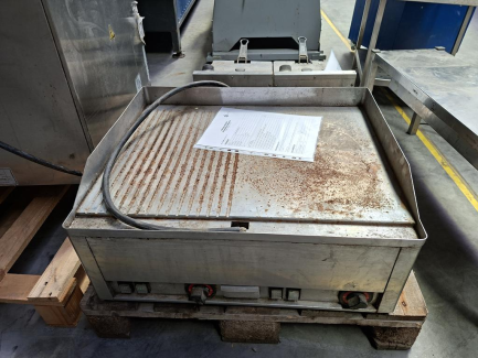 Zdjęcie przedmiotu: A set of catering equipment