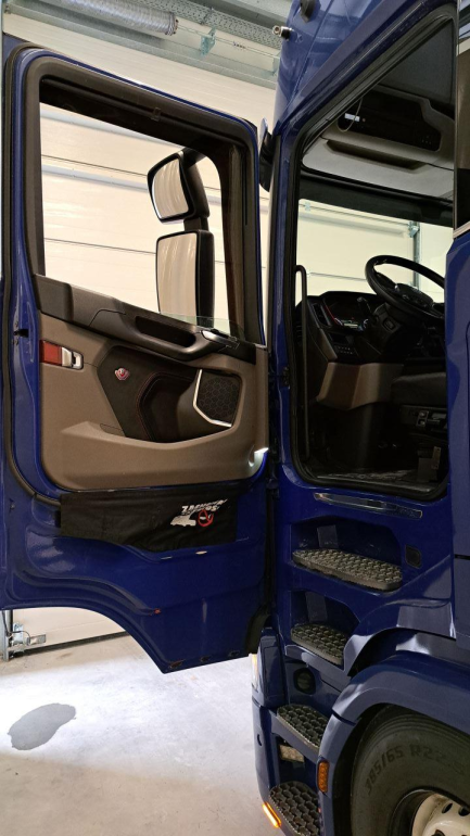 Zdjęcie przedmiotu: SCANIA S520 LA 4x2 NA Highline E6 19.0t