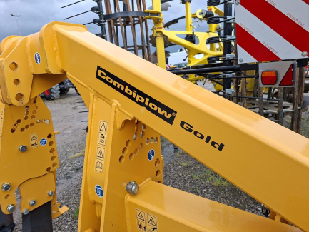 Zdjęcie przedmiotu: Spulchniacz uprawowy (głębosz) Agrisem Combiplow Gold BC