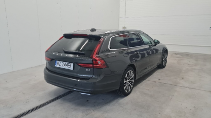 Zdjęcie przedmiotu: Volvo V90 D4 Momentum Pro aut
