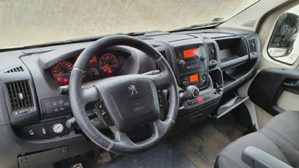 Zdjęcie przedmiotu: PEUGEOT/JEGGER BOXER 435 BlueHDi Euro 6 1997ccm - 163HP 3,5t 16-19