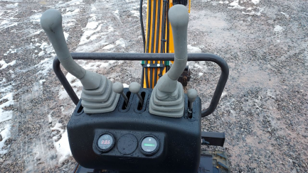 Zdjęcie przedmiotu: BERGER KRAUS BK800 B mini excavator