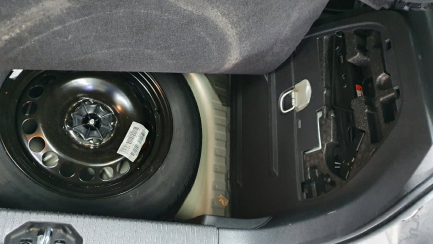 Zdjęcie przedmiotu: Opel CORSA-E Hatchback