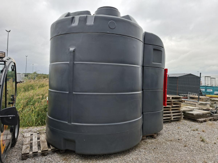 Zdjęcie przedmiotu: KINGSPAN FuelMaster 5000 L double-walled fuel tank