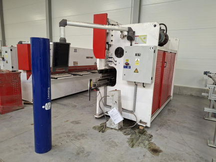 Zdjęcie przedmiotu: Hydraulic press brake ZENITH WC67Y 125x3200