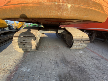 Zdjęcie przedmiotu: DOOSAN Infracore Co., Ltd. DX530LC-3 tracked excavator