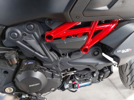 Zdjęcie przedmiotu: Ducati Diavel 1260 S