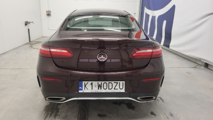 Zdjęcie przedmiotu: Mercedes-Benz E 450 Coupe 4-Matic 9G-TRONIC