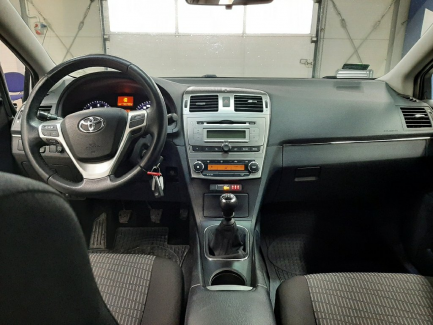 Zdjęcie przedmiotu: Toyota Avensis 2.0 D-4D Active