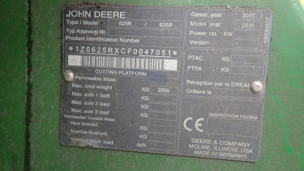 Zdjęcie przedmiotu: JOHN DEERE T660 T600 harvester with HEDER 625R / 625R