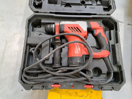 Zdjęcie przedmiotu: Workshop equipment set