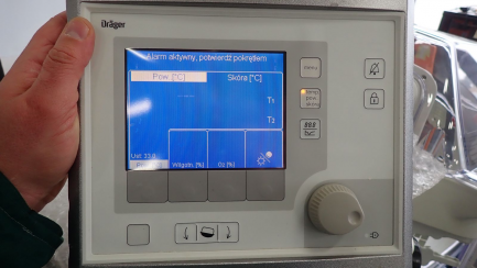 Zdjęcie przedmiotu: Closed incubator for premature babies and sick newborns DRAGER Caleo