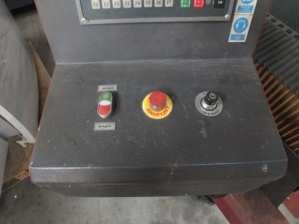 Zdjęcie przedmiotu: PLOTER PLAZMOWY SERON SK 1530