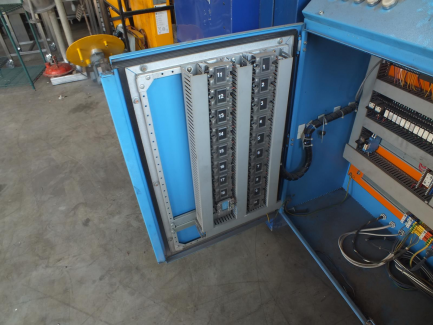 Zdjęcie przedmiotu: GENERAL PLASTICS GB-P50T GB-P50T pneumatic bottler