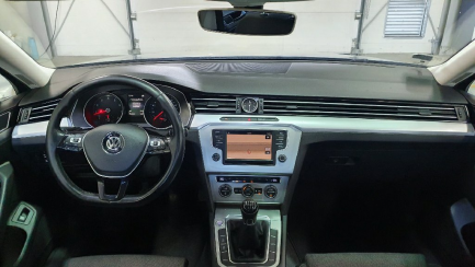 Zdjęcie przedmiotu: Volkswagen Passat