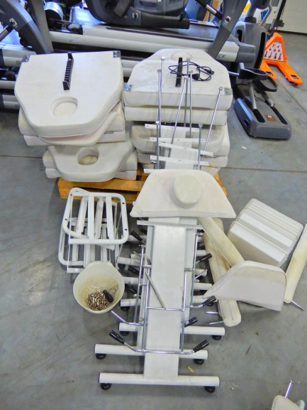 Zdjęcie przedmiotu: Cosmetic armchairs (4 pieces) YASUMI Sp. z o.o. Sp. k.