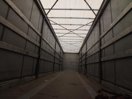 Zdjęcie przedmiotu: AUCTION OF THE DAY KOEGEL SN 24 Curtain trailer